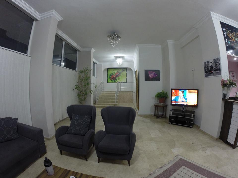 Hotel La Mosae 阿拉尼亚 外观 照片