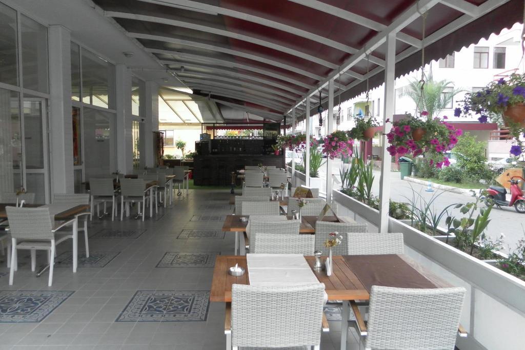 Hotel La Mosae 阿拉尼亚 外观 照片