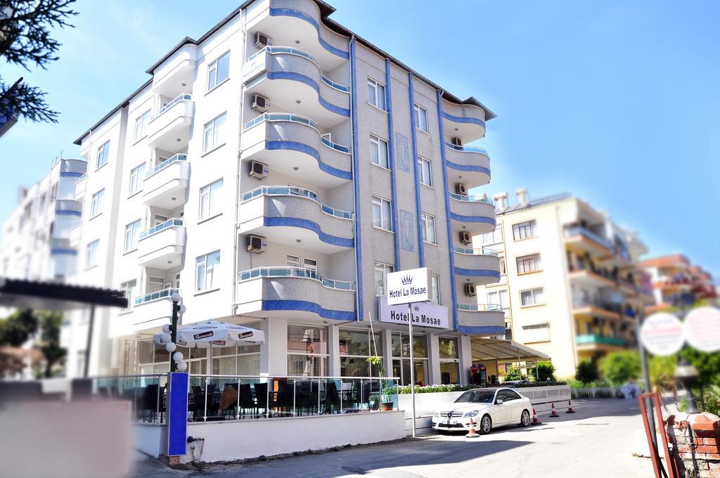 Hotel La Mosae 阿拉尼亚 外观 照片